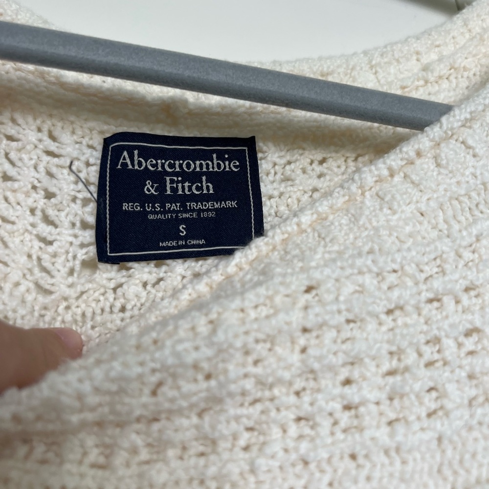 Abercrombie & Fitch - Sweater - Ivory, size small - Picture 4 of 5